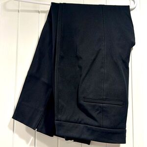 White House Black Market Skimmer Pants in Black